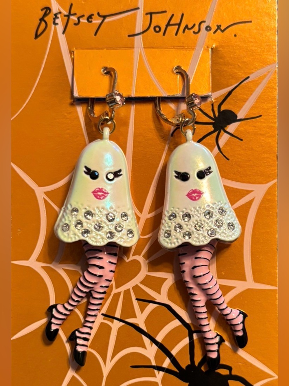 NWT•Betsey Johnson Iridescent White Dancing Ghost Drop Earrings